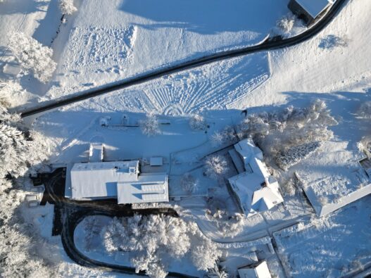 Wirkstatt Auboden und Pernmakulturgarten im Winter